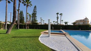 - - - - - FRONT LINE - - - - - Primera Línea - - - - - Apartments in Playa Flamenca
