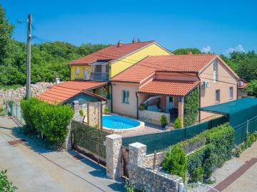 Holiday Home Ana - MLK135