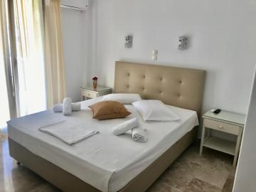 Vassiliki Rooms