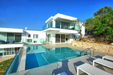 Villa Athena by MediterraneanVillas
