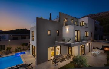 Villa 9