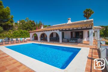 Villa Orfeo by Abahana Villas