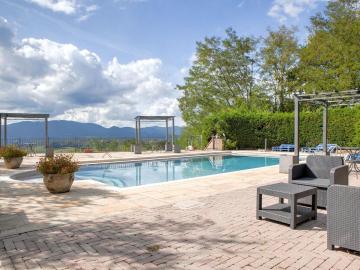 Lovely apartment in Pian di Sc Campiglia in great location