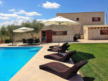 Finca Vinagrella 158 by Mallorca Charme