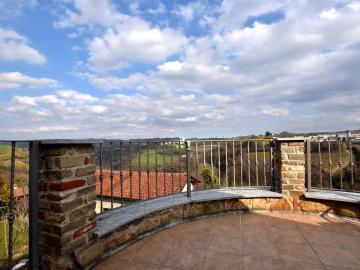 Homely Apartment with Roof Terrace Garden Furniture Garage