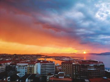 Apartment in Fragoso street, very spacious and close to Samil.