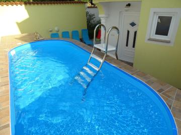 Charming home with swimming pool and beautiful covered terrace