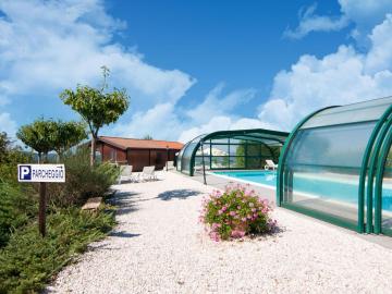 Cozy Farmhouse in Apecchio with Jacuzzi