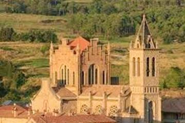 4 bedrooms house with furnished terrace and wifi at Gironella