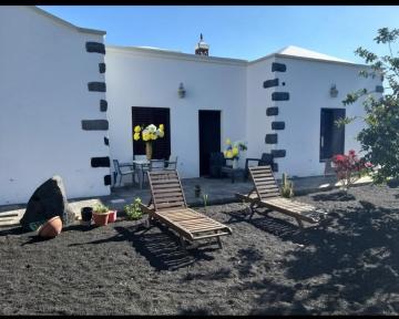 Numero28,Casa Tilama