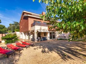 Holiday Home Mas Arboç by Interhome