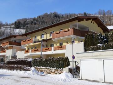 Charming Apartment in Kaprun Austria with Mountain View