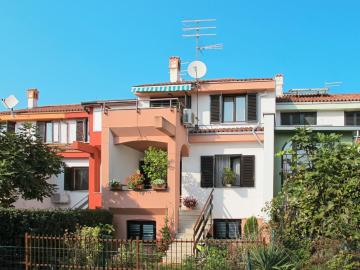 Apartment Dario - UMA155