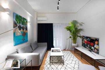 Elegant apartment in the center of Athens.