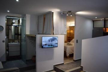 3h Anthi comfort apt near Athens