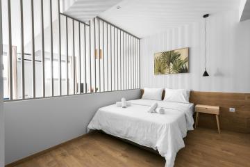 Panama, Nilie Hospitality MGMT