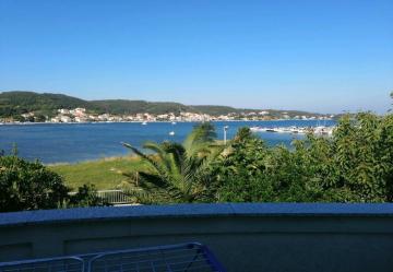 Apartment Irena - 100 m from sea