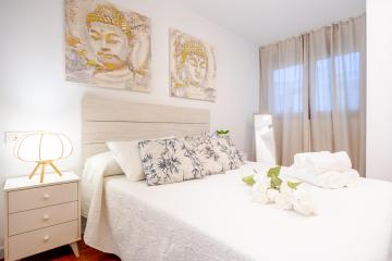 Expoholidays-Apartamentos Almería Centro PARKING gratis