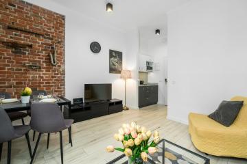 Apartments City Center Saint Wojciech by Renters