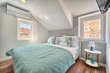Loft Rooms Split