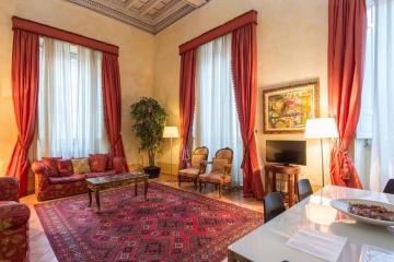 Pantheon Astonishing Luxury Apartment