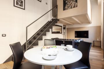 Charming Loft S. Gregorio 49 Master Guest