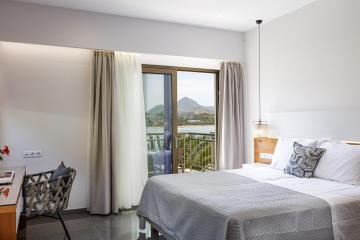 Hara Exclusive Suite - Adults Only