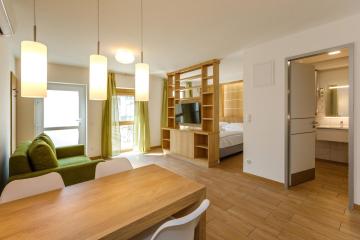 La Bella Centrum Apartmanok Kék Zöld