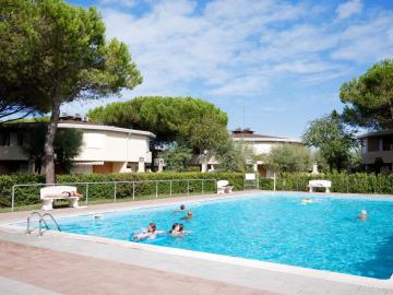 Locazione Turistica Villaggio Tivoli-1