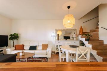 LETS HOLIDAYS Luxury house in cala llevado 2