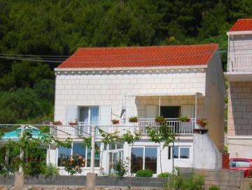 Apartment with large terrace 3558-4