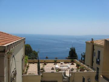 Taormina Center