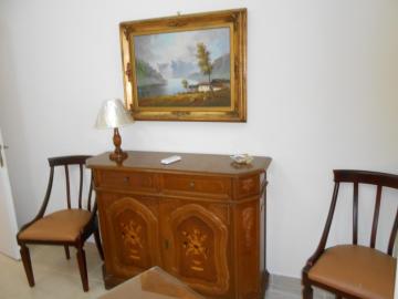 Elena's old Corfu town apartment