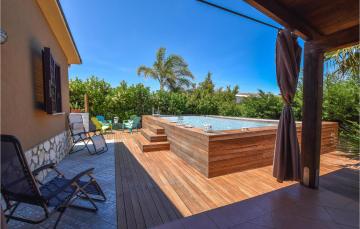 Beautiful home in Partinico with 3 Bedrooms, Private swimming pool and Outdoor swimming pool