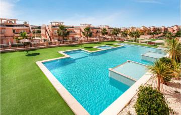 Awesome Apartment In Torrevieja With 2 Bedrooms, Sauna And Indoor Swimming Pool