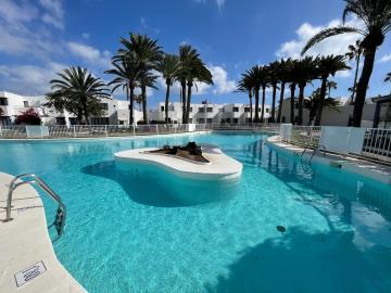 Oasis Beach Apartment