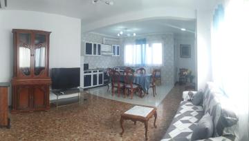 A Beautiful spacious Two Bedroom Apartment CB8EV