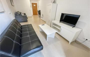 Nice apartment in Estepona with 2 Bedrooms and WiFi