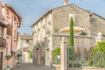 Maison Resola - Rooms & Breakfast