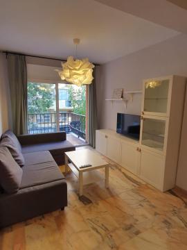 Apartamento 5 minutos centro reformado.