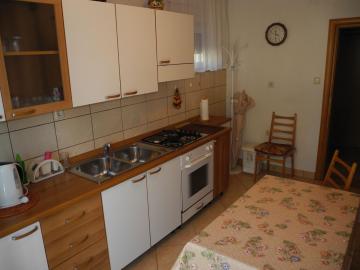 Apartment Edita 21 pax