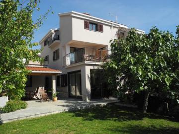 Studio Damir 2 pax