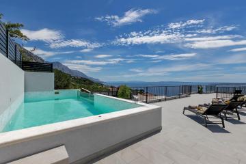 Villa Brela Luxury villa in Brela, heated pool
