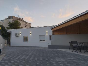 APARTMAN DINO