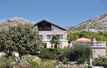 Apartment in Starigrad-Paklenica 31188