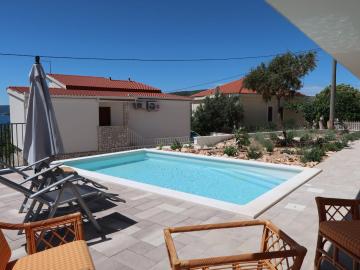 Apartment Viva-by the Sea-Garden & Terraces
