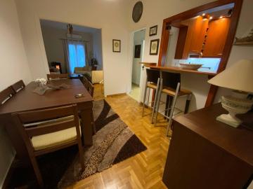 George's cozy apartment