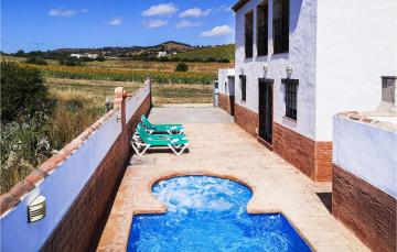 Nice Home In Vejer De La Frontera With 4 Bedrooms, Wifi And Swimming Pool