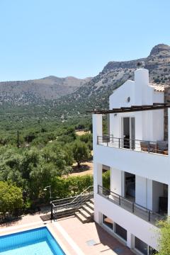 Villa Karfi