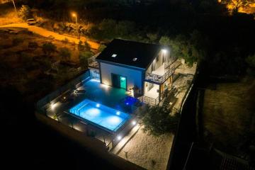 Vacation home Grey house Stocia